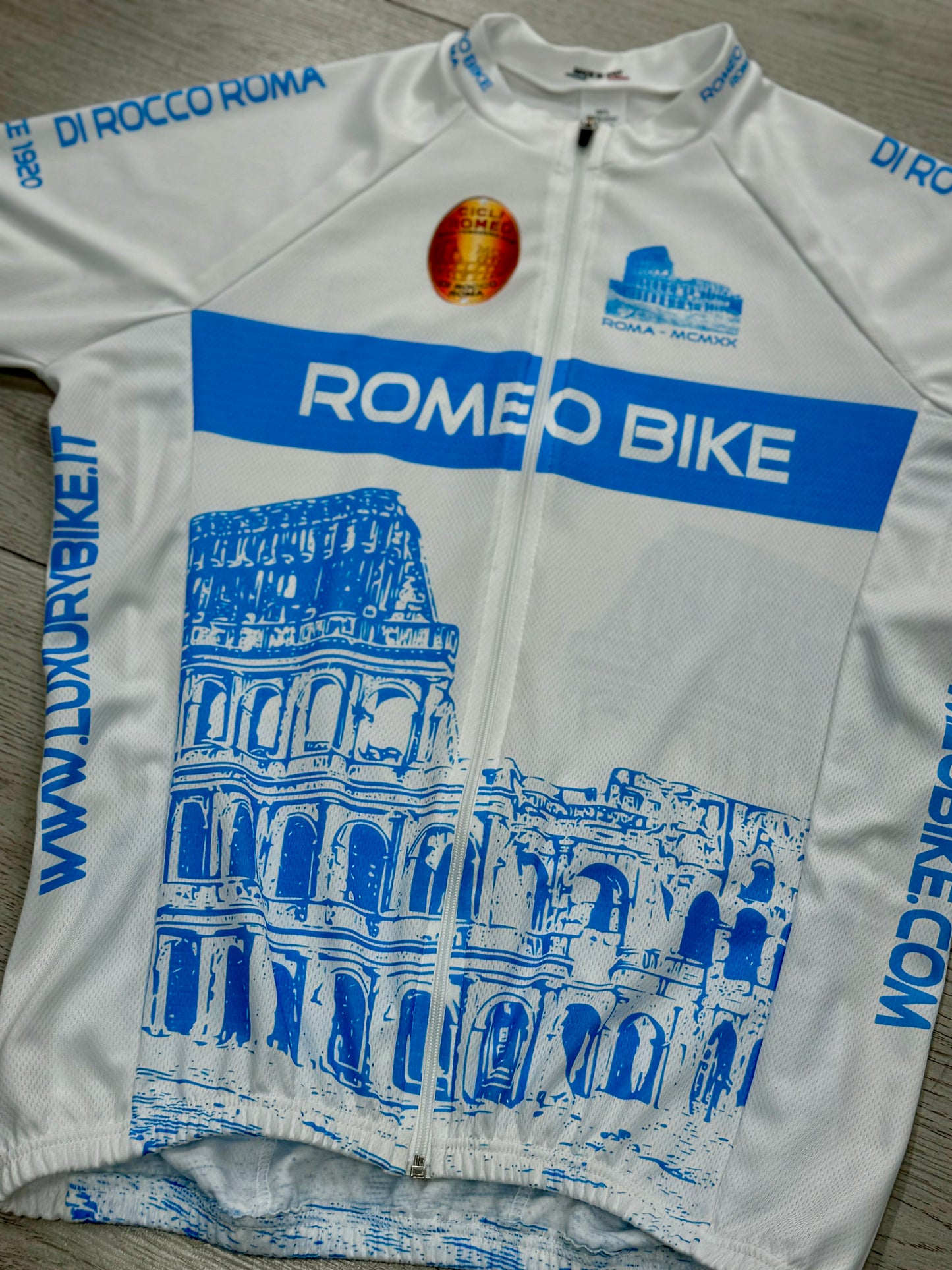 Colosseum white jersey